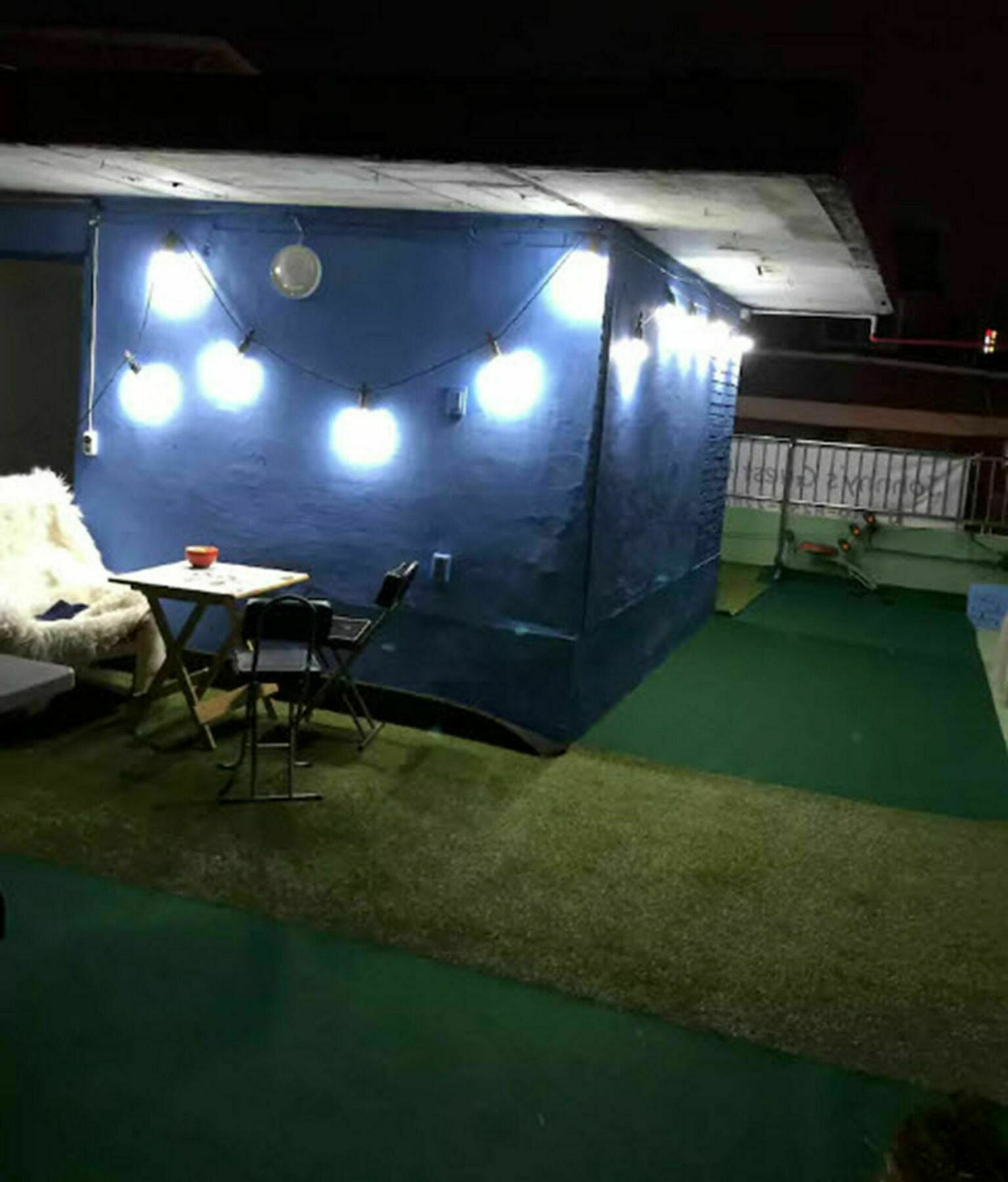 Johnny's Guest house